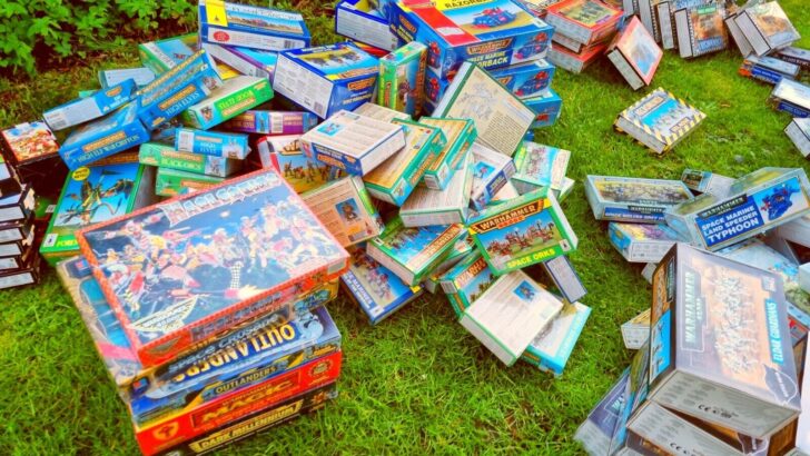 Warhammer Fan Auctions Off Extensive Vintage Collection on eBay for a Hefty $63,000